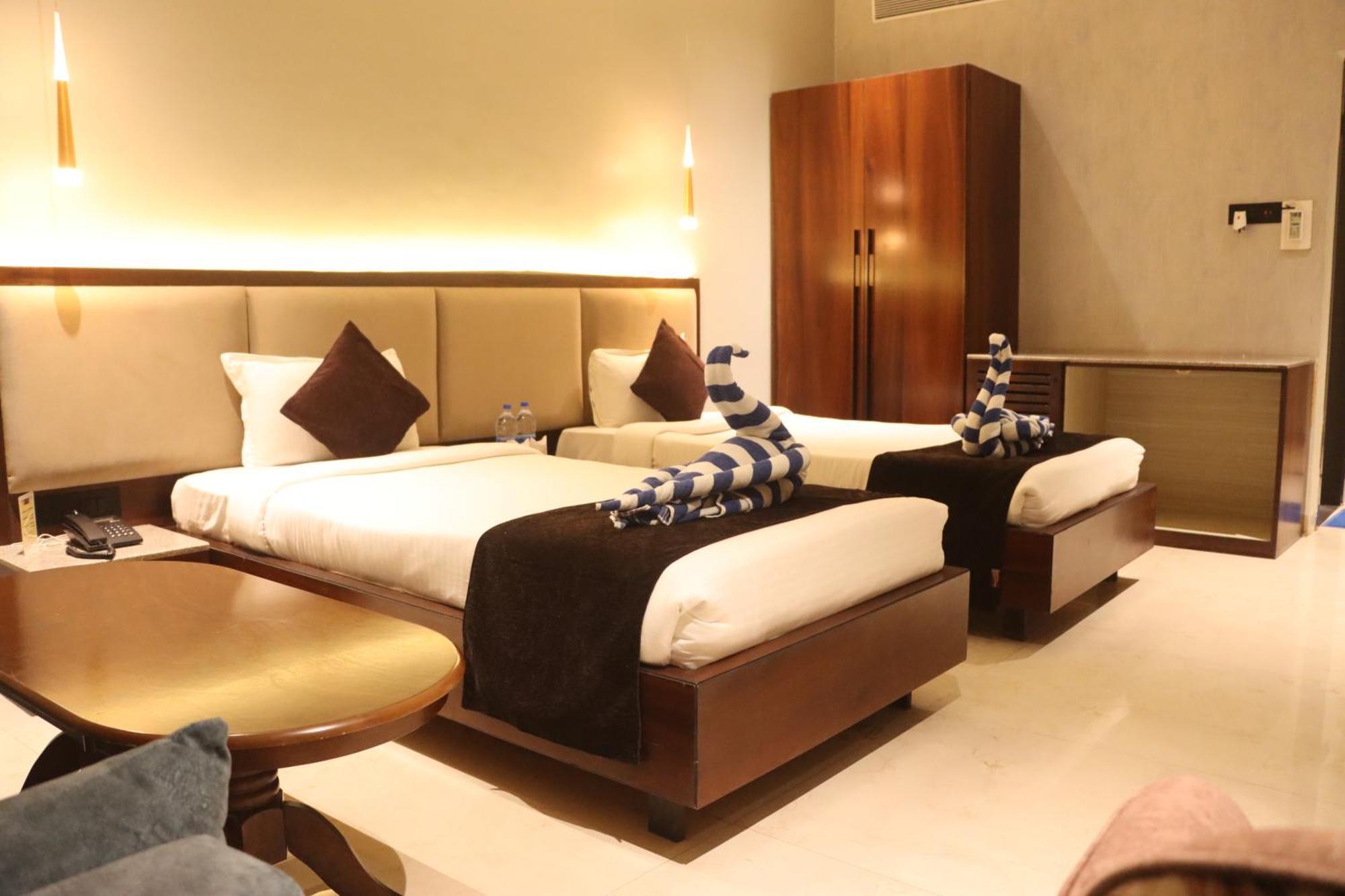 Motel Bilaspur City Exterior photo
