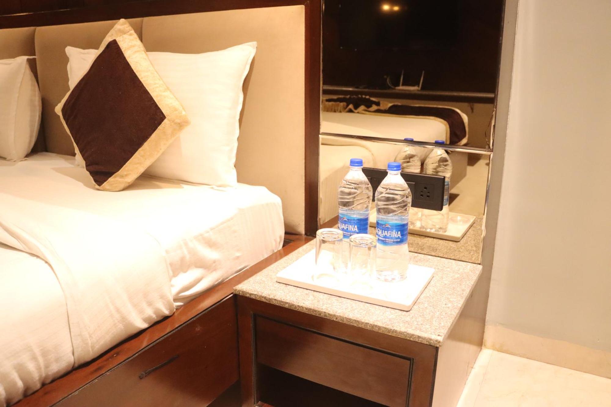 Motel Bilaspur City Exterior photo